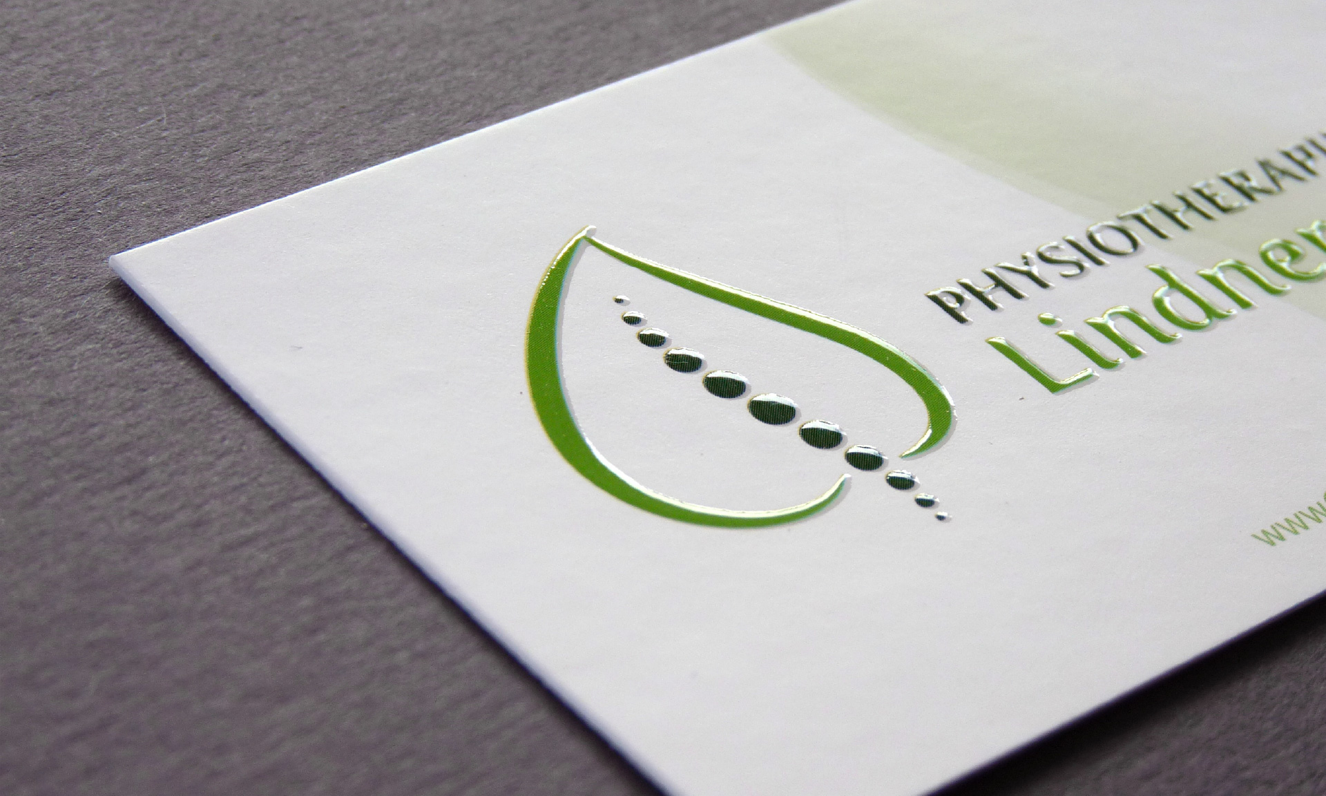 Physiotherapie-Lindner-Visitenkarte-Veredelung Physiotherapie-Lindner-Visitenkarte-Veredelung